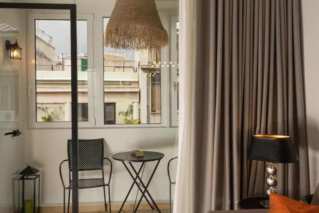 Dema Luxury Suites - Perikleous E6 Афины Экстерьер фото